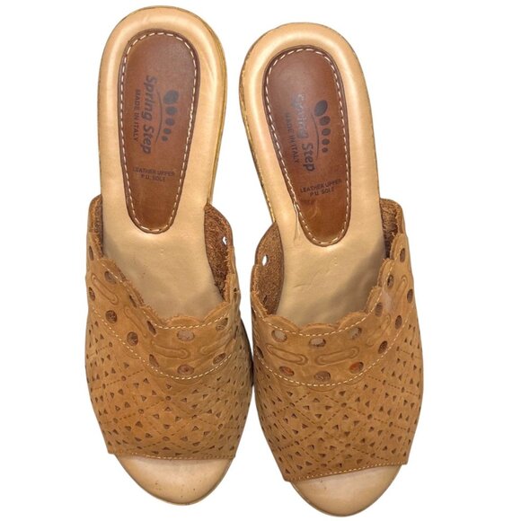 SPRING STEP Nava Wedge Sandals 40 Tan Nubuck Leather Slide Scalloped Cutout Cork - Picture 7 of 9